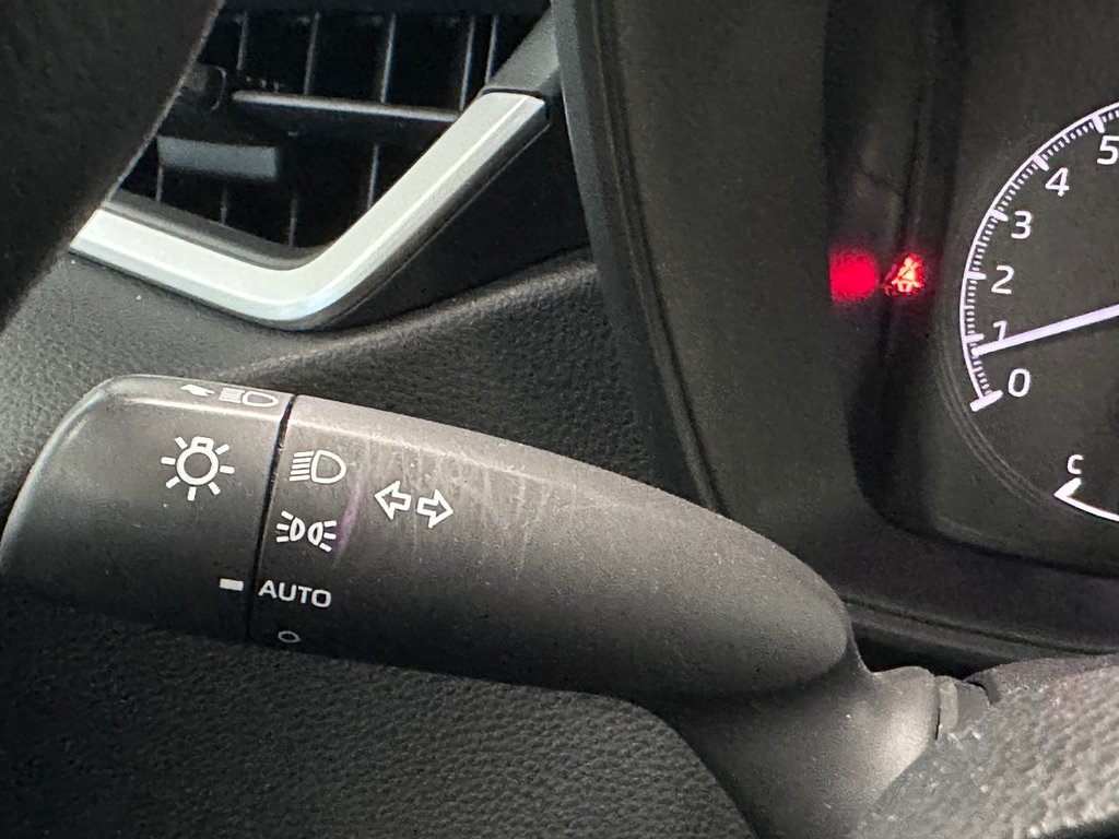 Toyota Corolla LE A/C SIÈGES CHAUFFANTS CAMÉRA DE RECUL 2021 à Cowansville, Québec - 27 - w1024h768px