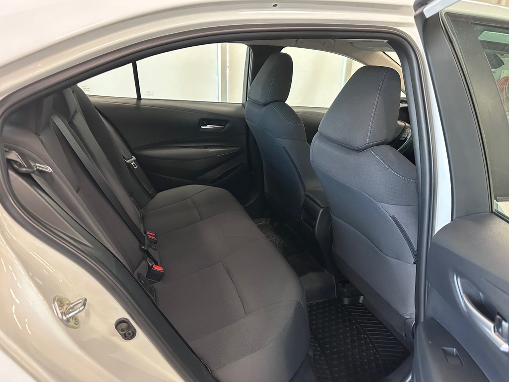 Toyota Corolla LE A/C SIÈGES CHAUFFANTS CAMÉRA DE RECUL 2021 à Cowansville, Québec - 14 - w1024h768px