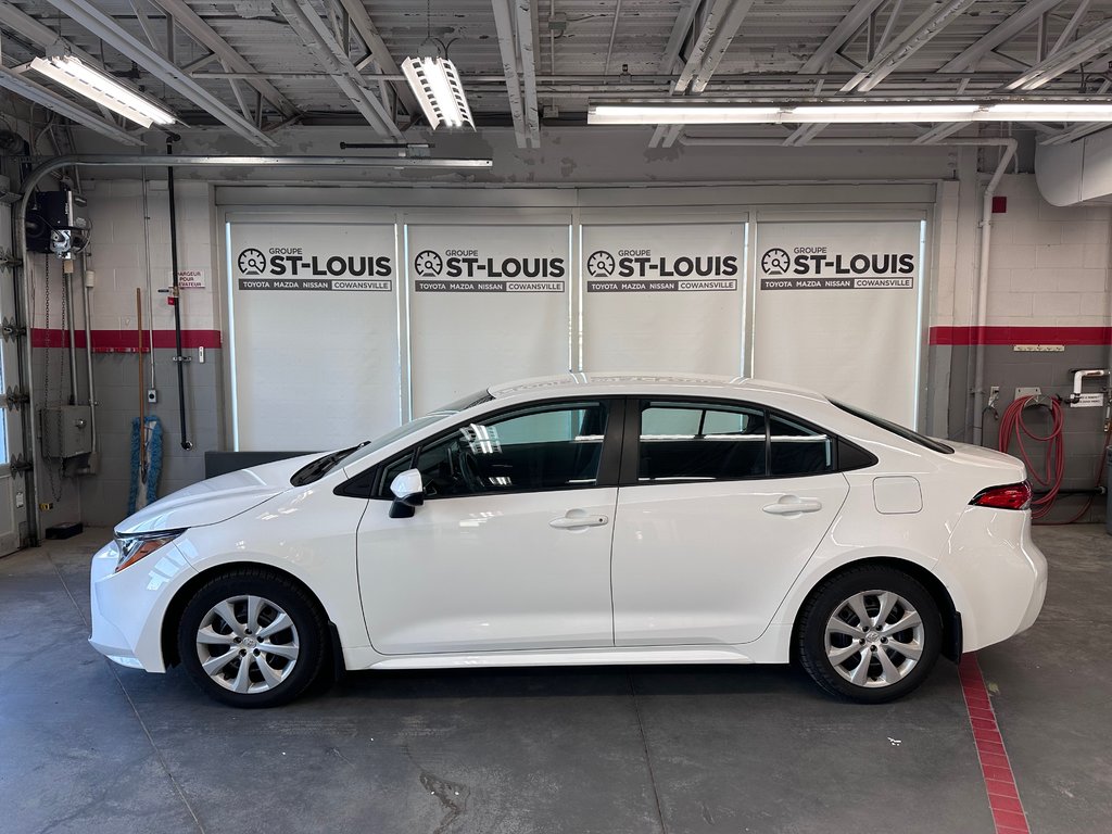 Toyota Corolla LE A/C SIÈGES CHAUFFANTS CAMÉRA DE RECUL 2021 à Cowansville, Québec - 2 - w1024h768px