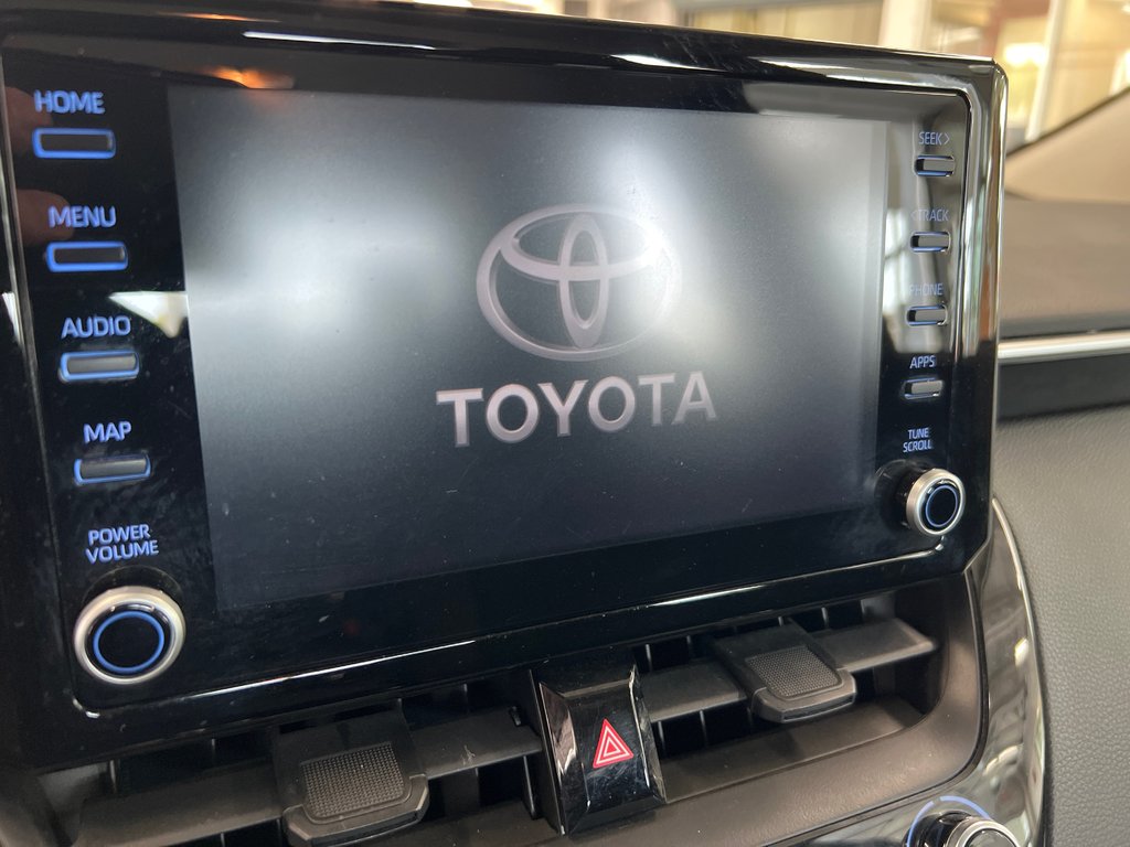 Toyota Corolla LE 2022 à Cowansville, Québec - 35 - w1024h768px