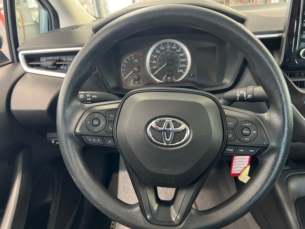 Toyota Corolla LE 2022 à Cowansville, Québec - 23 - w1024h768px