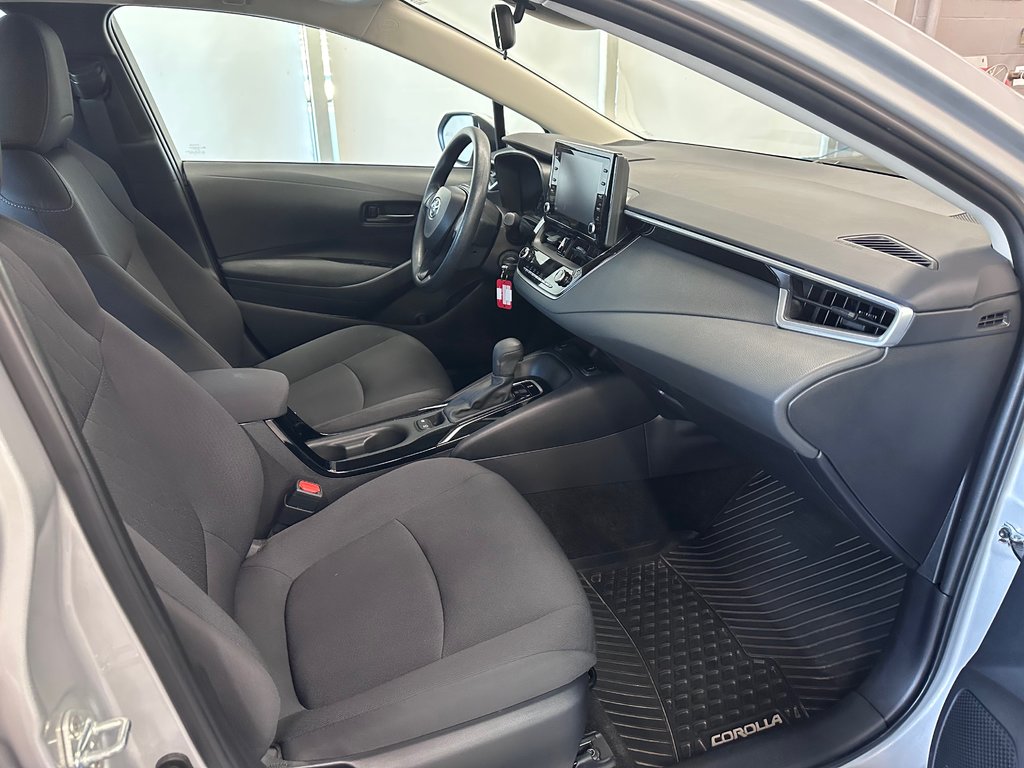 2022 Toyota Corolla LE / CAMERA DE RECUL / SIÈGE CHAUFFANT in Cowansville, Quebec - 16 - w1024h768px