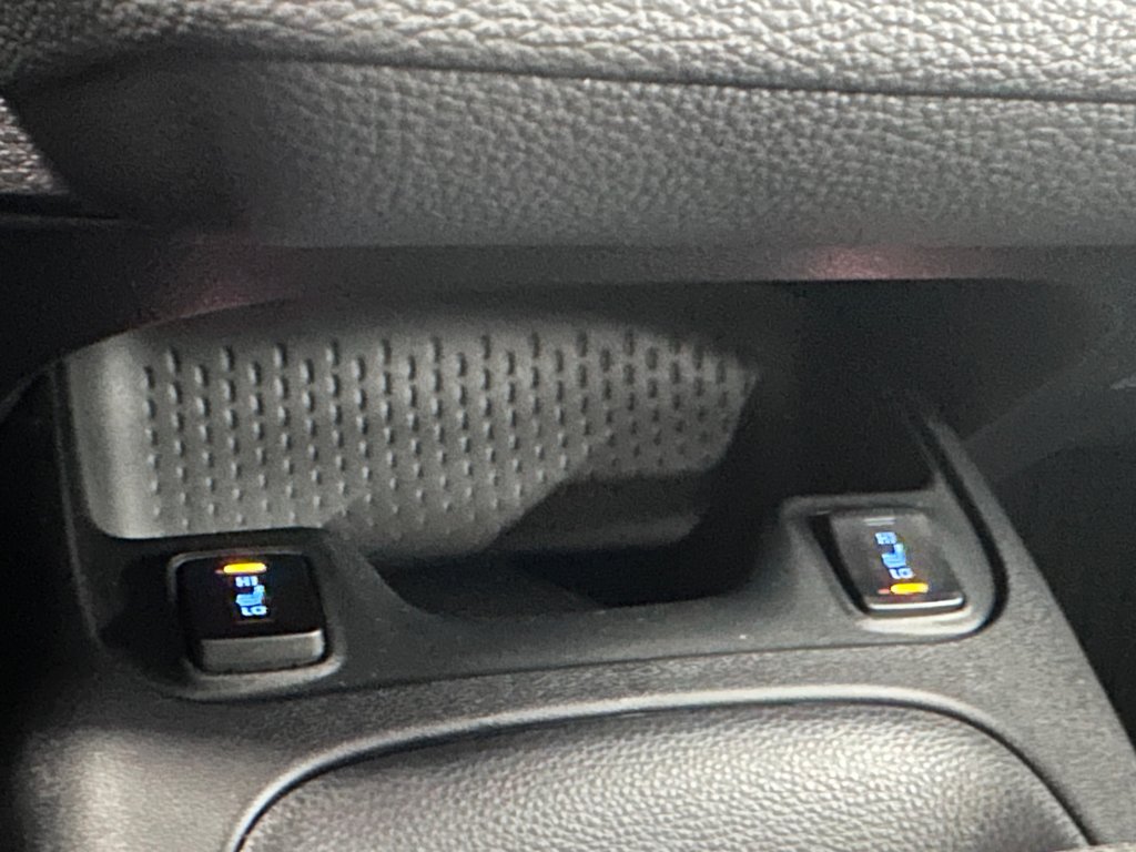 2022 Toyota Corolla LE / CAMERA DE RECUL / SIÈGE CHAUFFANT in Cowansville, Quebec - 21 - w1024h768px