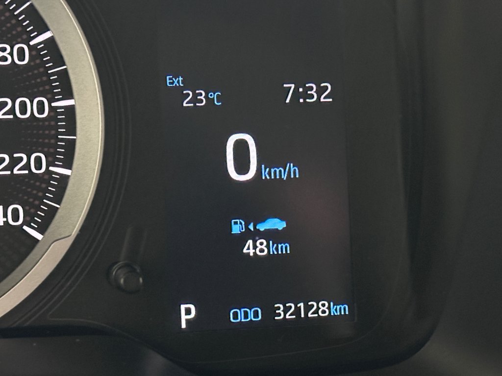 2022 Toyota Corolla LE / CAMERA DE RECUL / SIÈGE CHAUFFANT in Cowansville, Quebec - 32 - w1024h768px