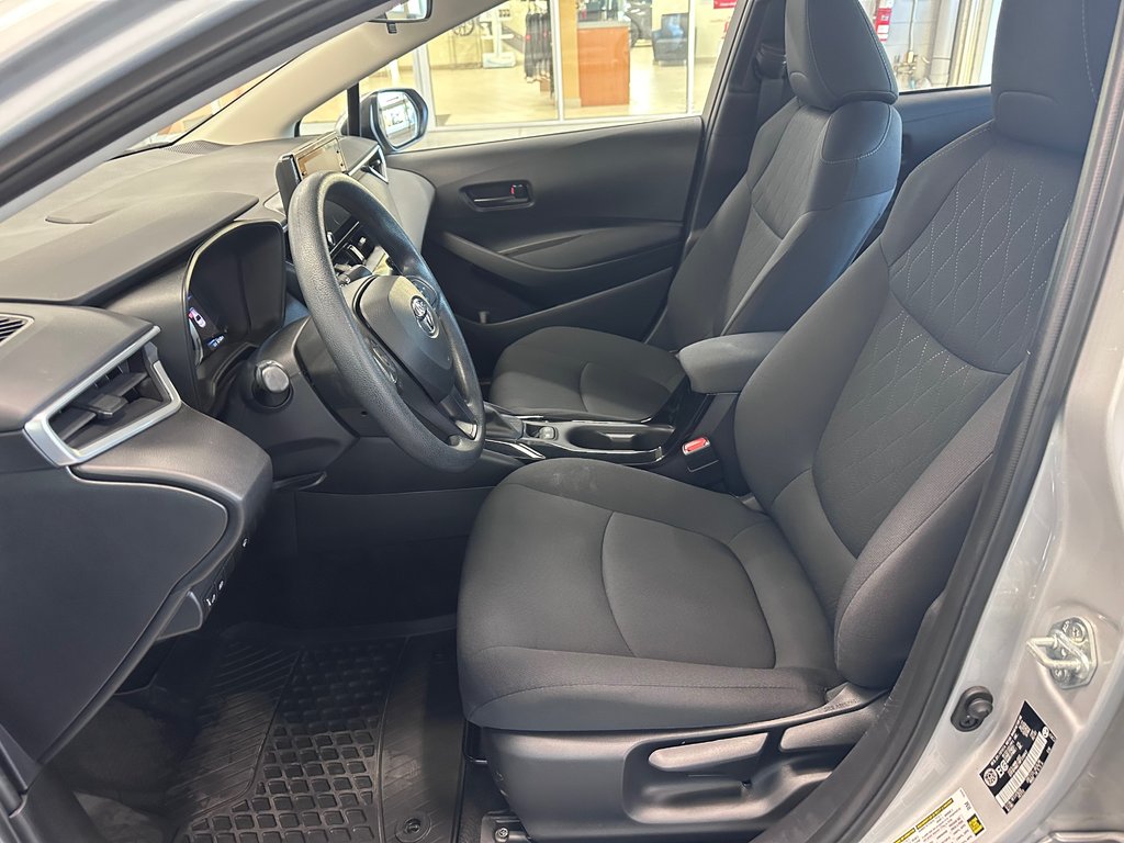 2022 Toyota Corolla LE / CAMERA DE RECUL / SIÈGE CHAUFFANT in Cowansville, Quebec - 18 - w1024h768px