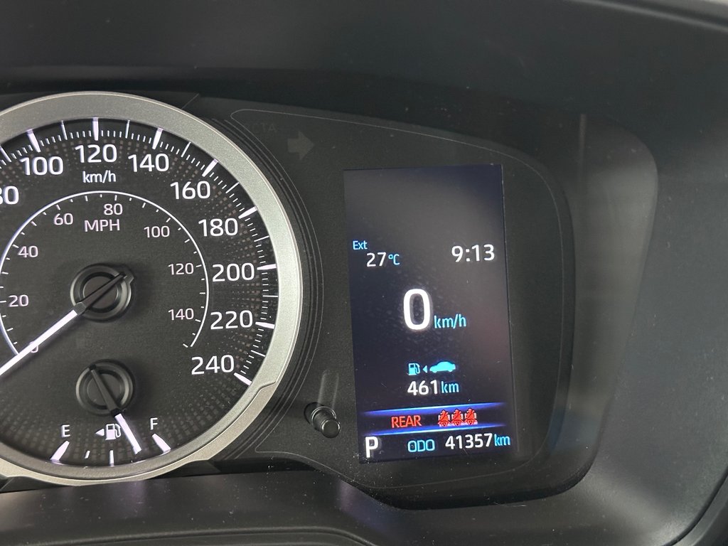 Toyota Corolla LE - Sièges Chauffants - Détecteur d'Angle Mort - 2022 à Cowansville, Québec - 28 - w1024h768px