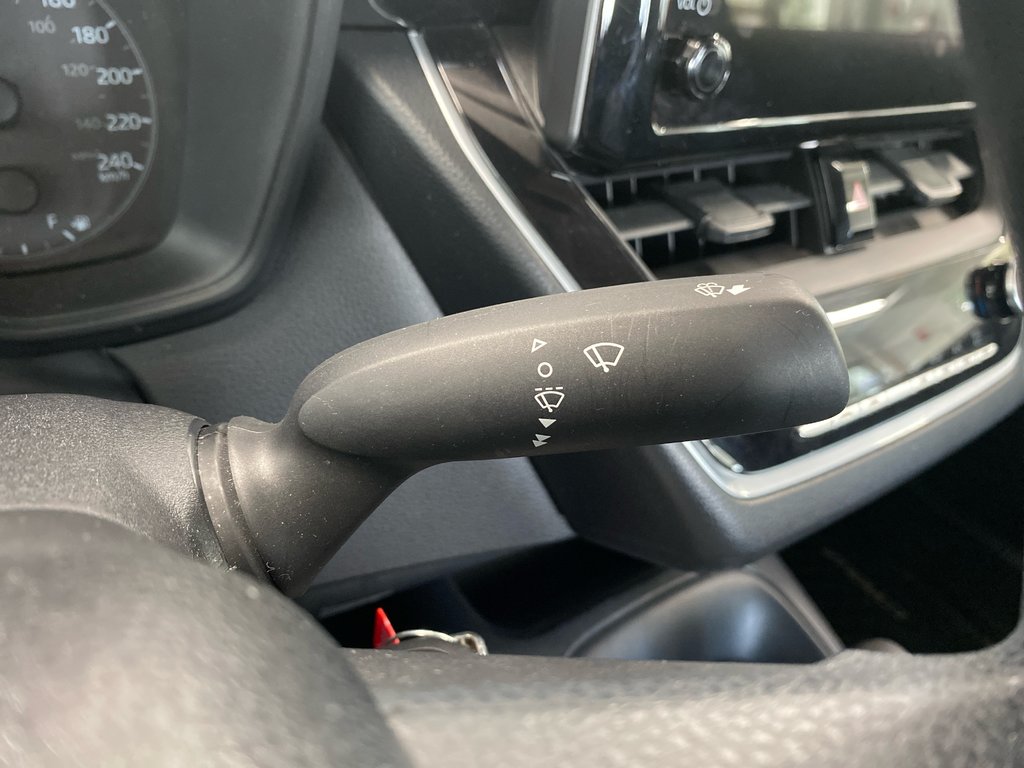 2023 Toyota Corolla L CVT / Groupe Électrique / Caméra de Recul in Cowansville, Quebec - 14 - w1024h768px