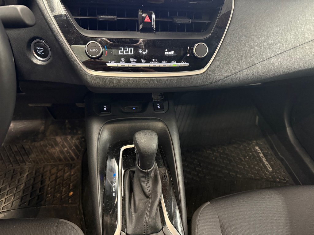 2024 Toyota Corolla LE Amélioré in Cowansville, Quebec - 18 - w1024h768px