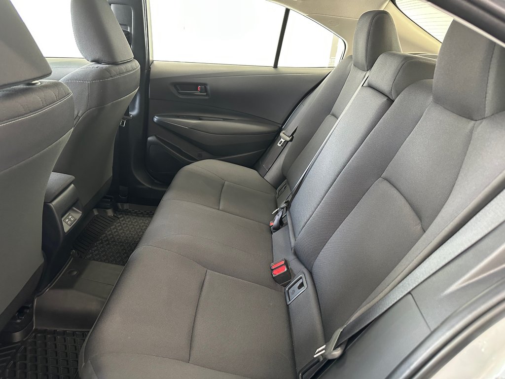 Toyota Corolla  2025 à Cowansville, Québec - 10 - w1024h768px