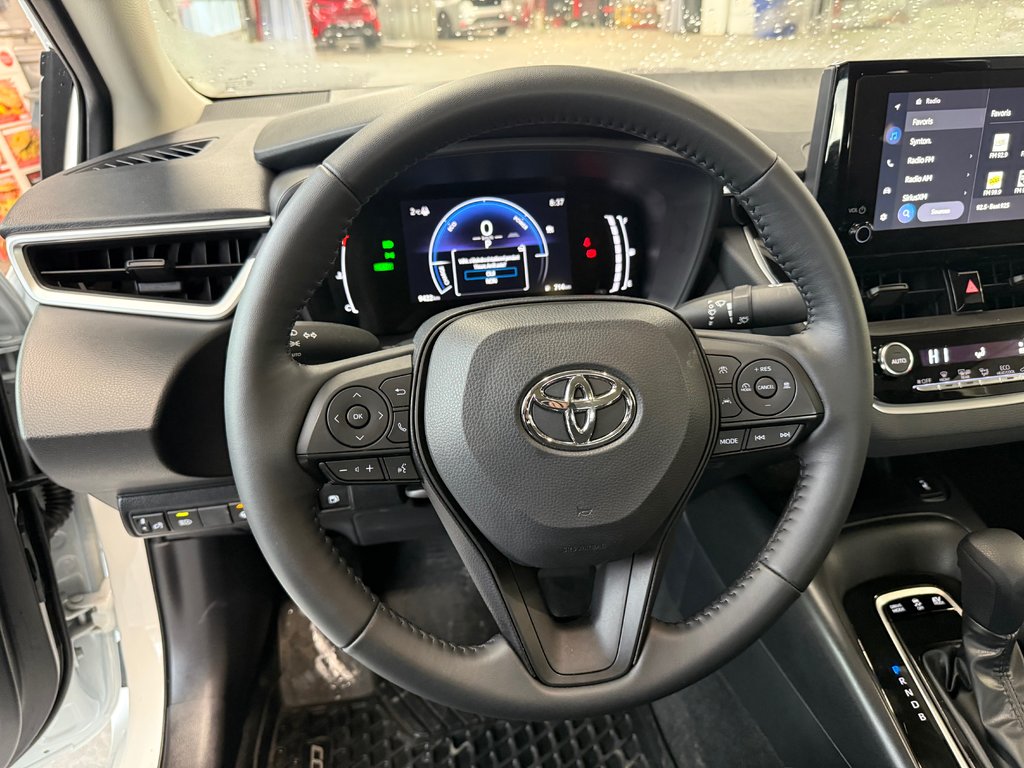 Toyota Corolla LE AWD 2025 à Cowansville, Québec - 19 - w1024h768px
