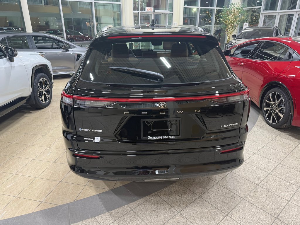 Toyota Crown Signia Limited 2025 à Cowansville, Québec - 4 - w1024h768px