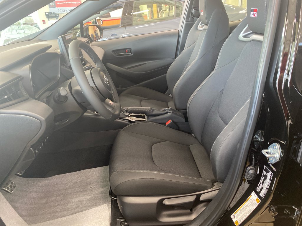 Toyota GR Corolla  2025 à Cowansville, Québec - 10 - w1024h768px
