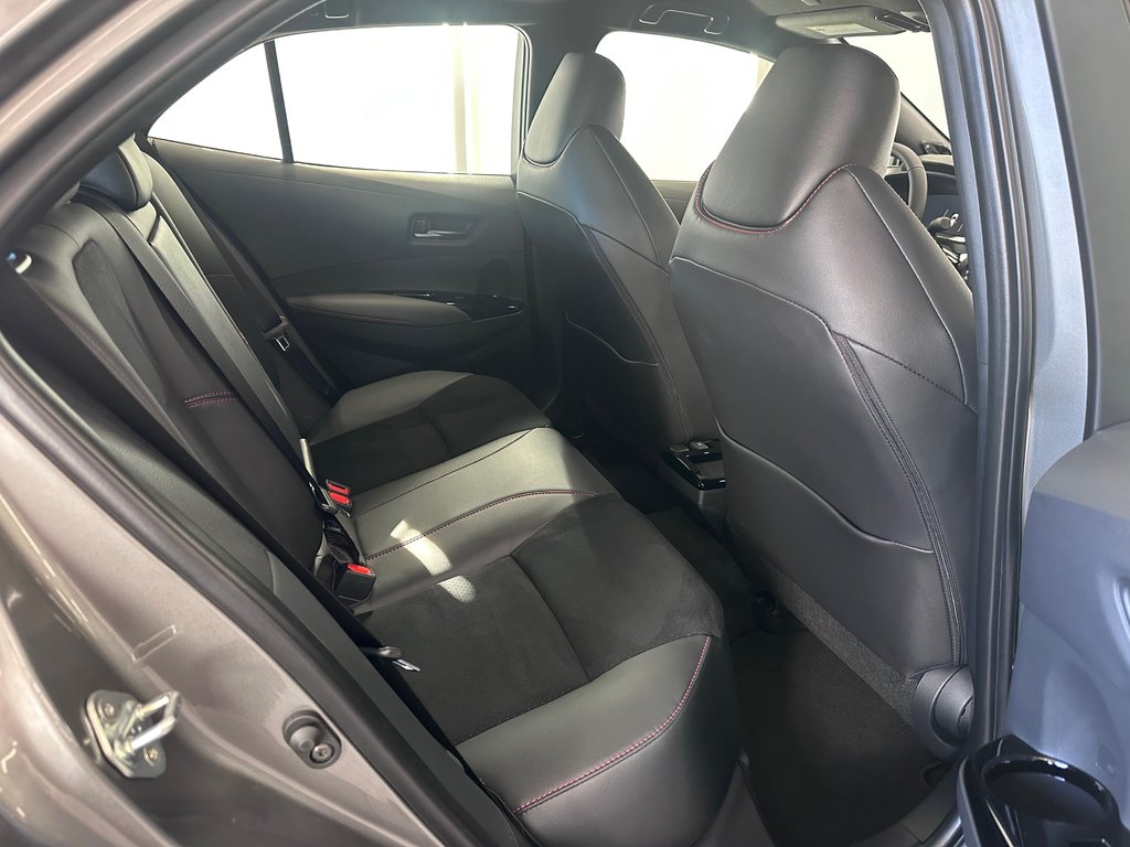 Toyota GR Corolla Premium AWD Beaucoup d'option ajouté 2025 à Cowansville, Québec - 18 - w1024h768px