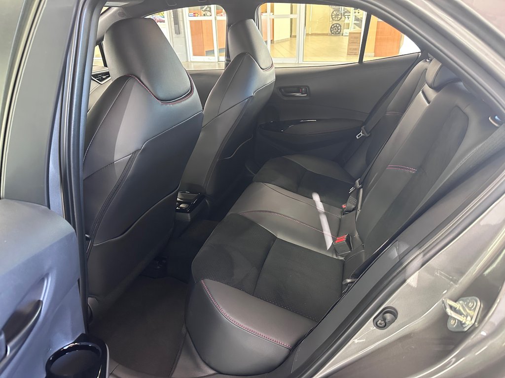 Toyota GR Corolla Premium AWD Beaucoup d'option ajouté 2025 à Cowansville, Québec - 15 - w1024h768px