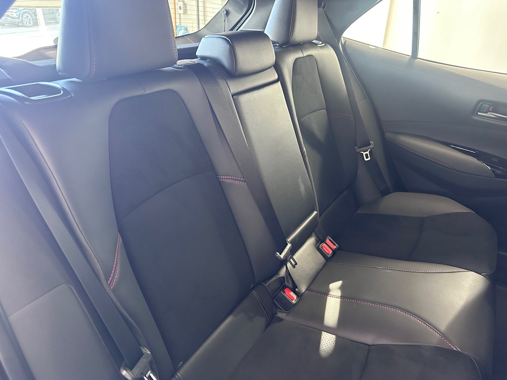 Toyota GR Corolla Premium AWD Beaucoup d'option ajouté 2025 à Cowansville, Québec - 17 - w1024h768px