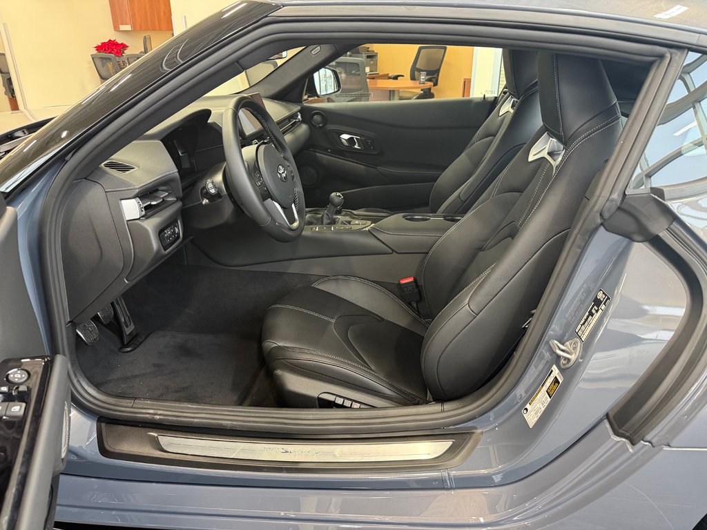 2026 Toyota GR Supra Premium in Cowansville, Quebec - 14 - w1024h768px