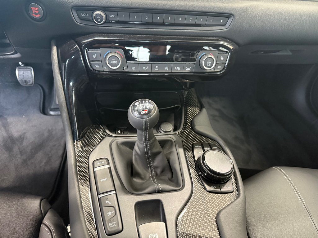 2026 Toyota GR Supra Premium in Cowansville, Quebec - 19 - w1024h768px