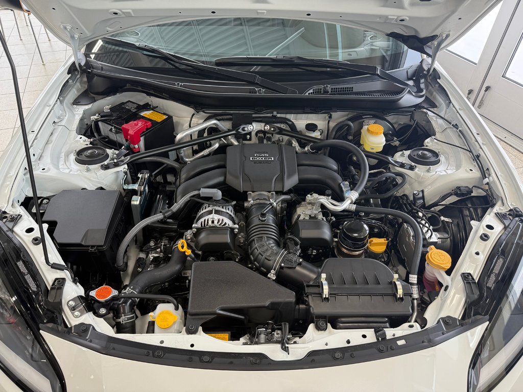 Toyota GR86 Premium Manuelle 2025 à Cowansville, Québec - 8 - w1024h768px