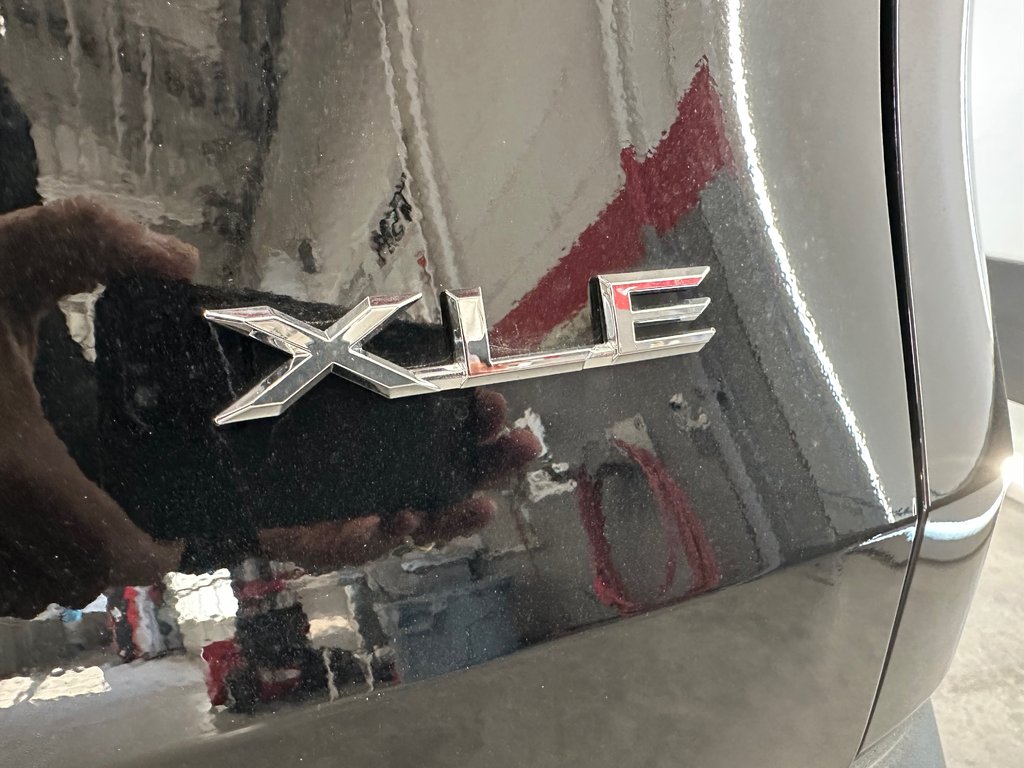 Toyota Grand Highlander XLE AWD 2025 à Cowansville, Québec - 8 - w1024h768px