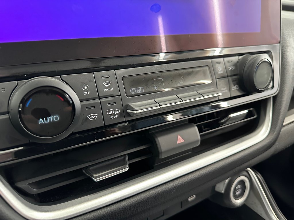 Toyota Grand Highlander XLE AWD 2025 à Cowansville, Québec - 23 - w1024h768px