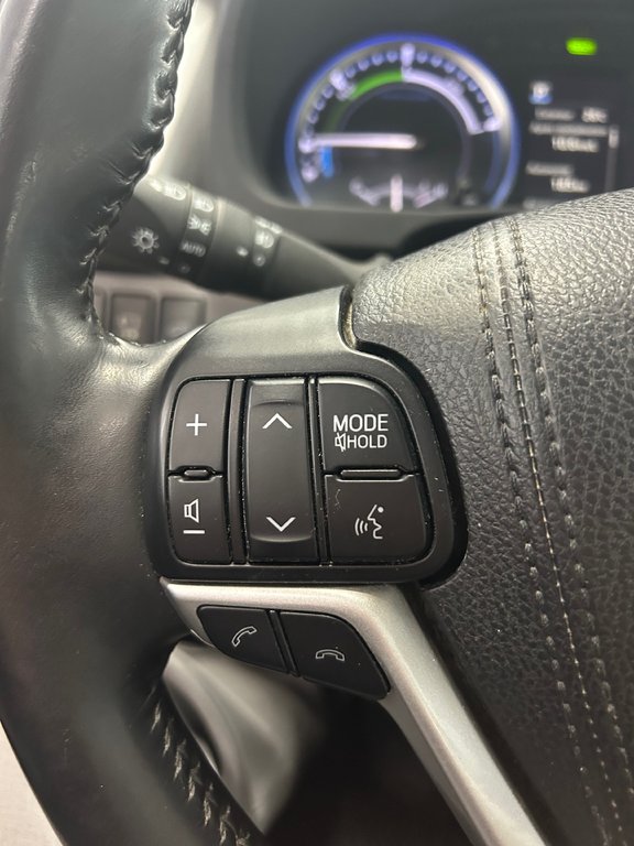 Toyota Highlander hybrid Limited 2017 à Cowansville, Québec - 34 - w1024h768px