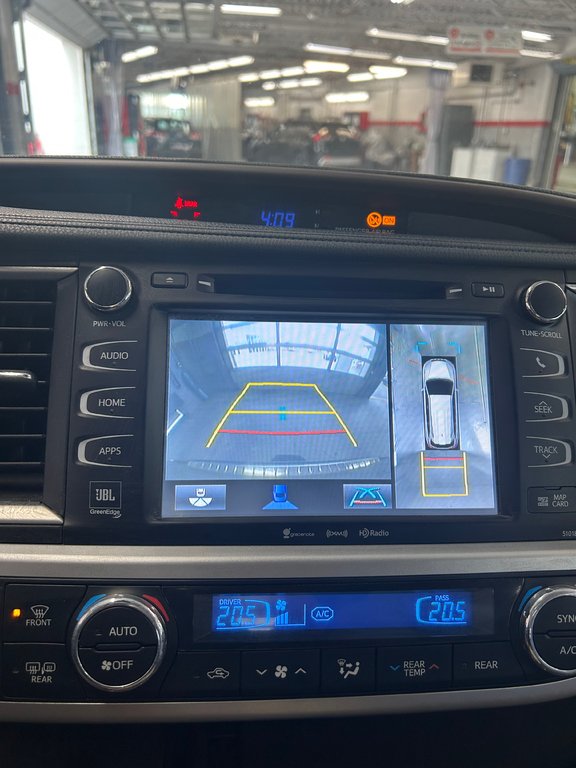 Toyota Highlander hybrid Limited 2017 à Cowansville, Québec - 28 - w1024h768px