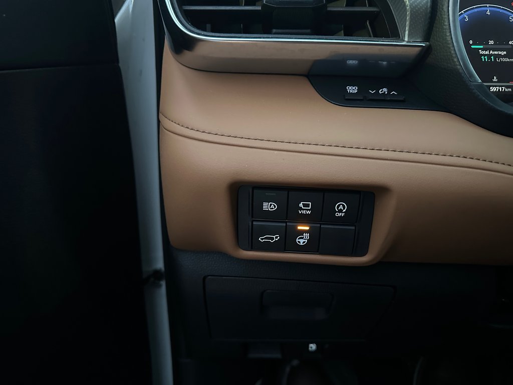 Toyota Highlander Limited AWD 2024 à Cowansville, Québec - 10 - w1024h768px