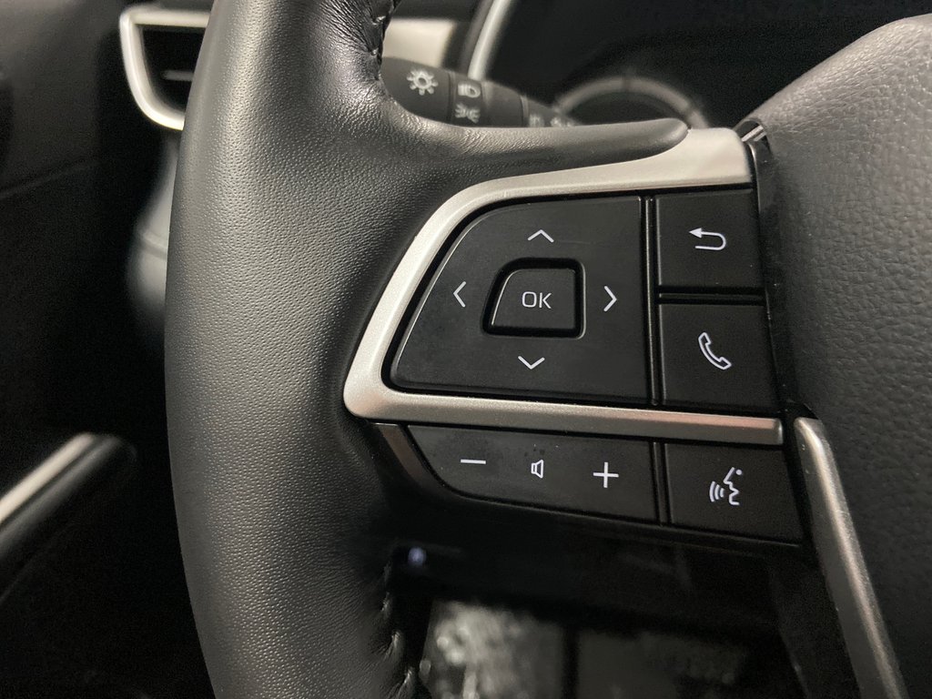 Toyota Highlander Hybrid XLE 2024 à Cowansville, Québec - 51 - w1024h768px