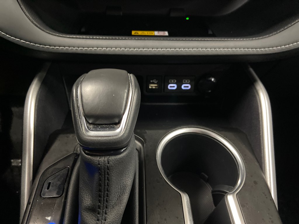 Toyota Highlander Hybrid XLE 2024 à Cowansville, Québec - 40 - w1024h768px