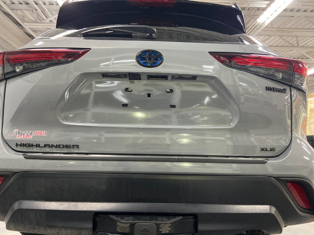 Toyota Highlander Hybrid XLE 2024 à Cowansville, Québec - 5 - w1024h768px