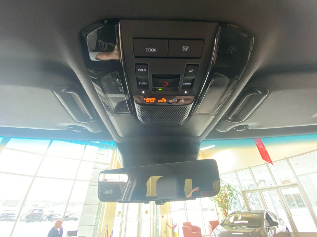 Toyota Land Cruiser Premium 2025 à Cowansville, Québec - 16 - w1024h768px