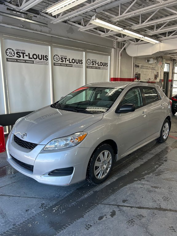 Toyota Matrix AC / Vitres électriques 2011 à Cowansville, Québec - 1 - w1024h768px