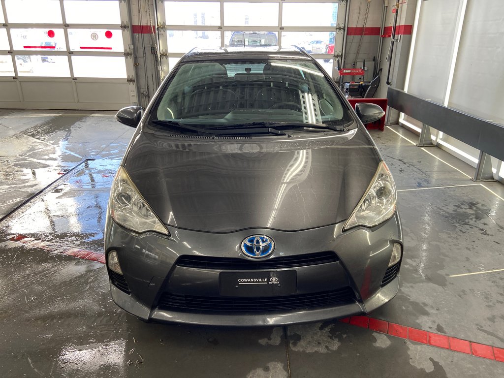 2014 Toyota Prius c BASE in Cowansville, Quebec - 16 - w1024h768px