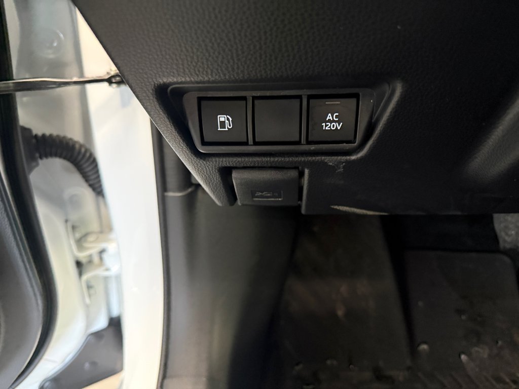 Toyota Prius Plug-In Hybrid Prius Prime Nightshade 2026 à Cowansville, Québec - 19 - w1024h768px