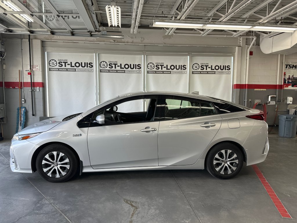 Toyota PRIUS PRIME GroupeTechnologie 2020 à Cowansville, Québec - 2 - w1024h768px