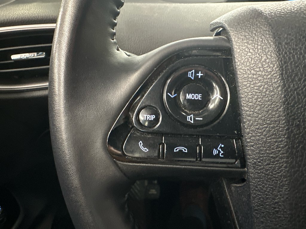 Toyota PRIUS PRIME  2020 à Cowansville, Québec - 12 - w1024h768px