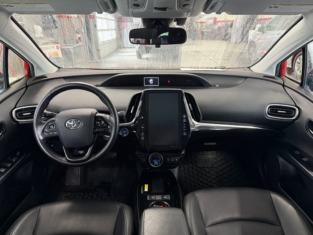 Toyota Prius Prime Upgrade 2020 à Cowansville, Québec - 13 - w1024h768px