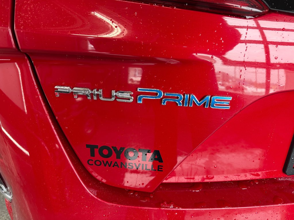 Toyota Prius Prime Upgrade 2020 à Cowansville, Québec - 10 - w1024h768px