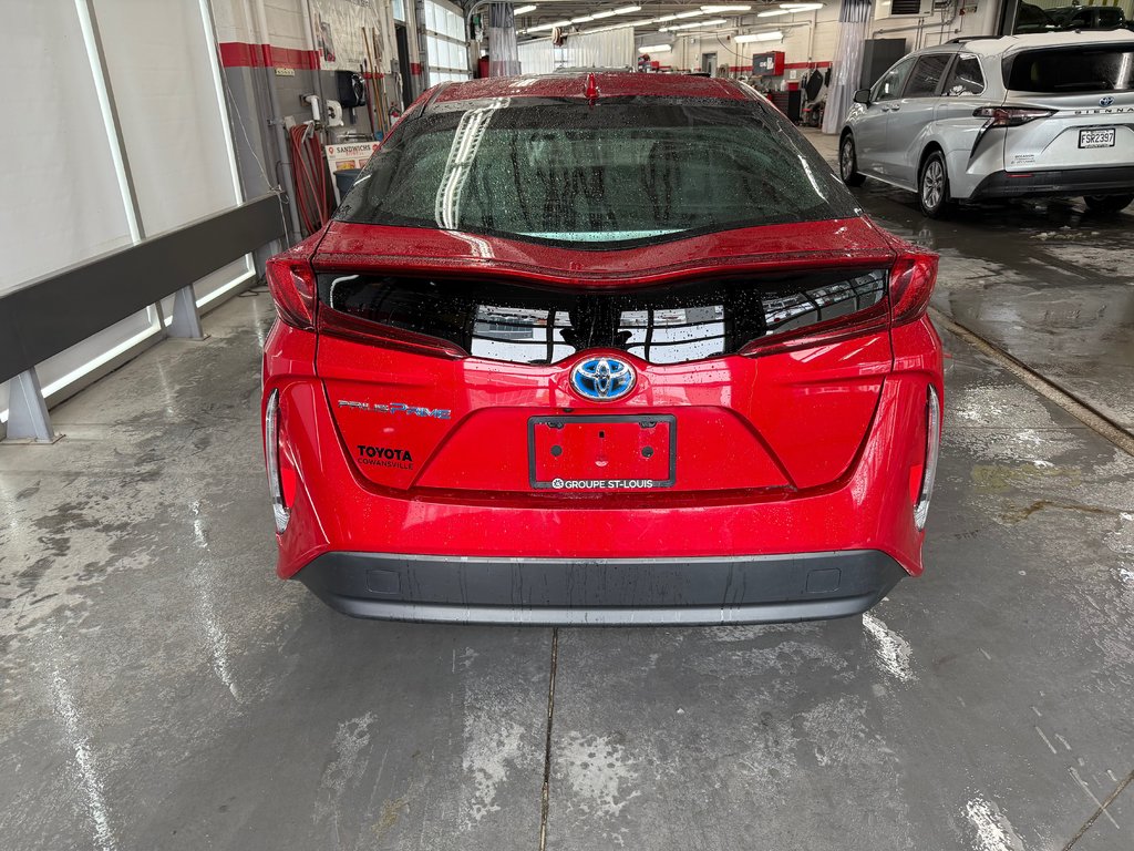 Toyota Prius Prime Upgrade 2020 à Cowansville, Québec - 8 - w1024h768px