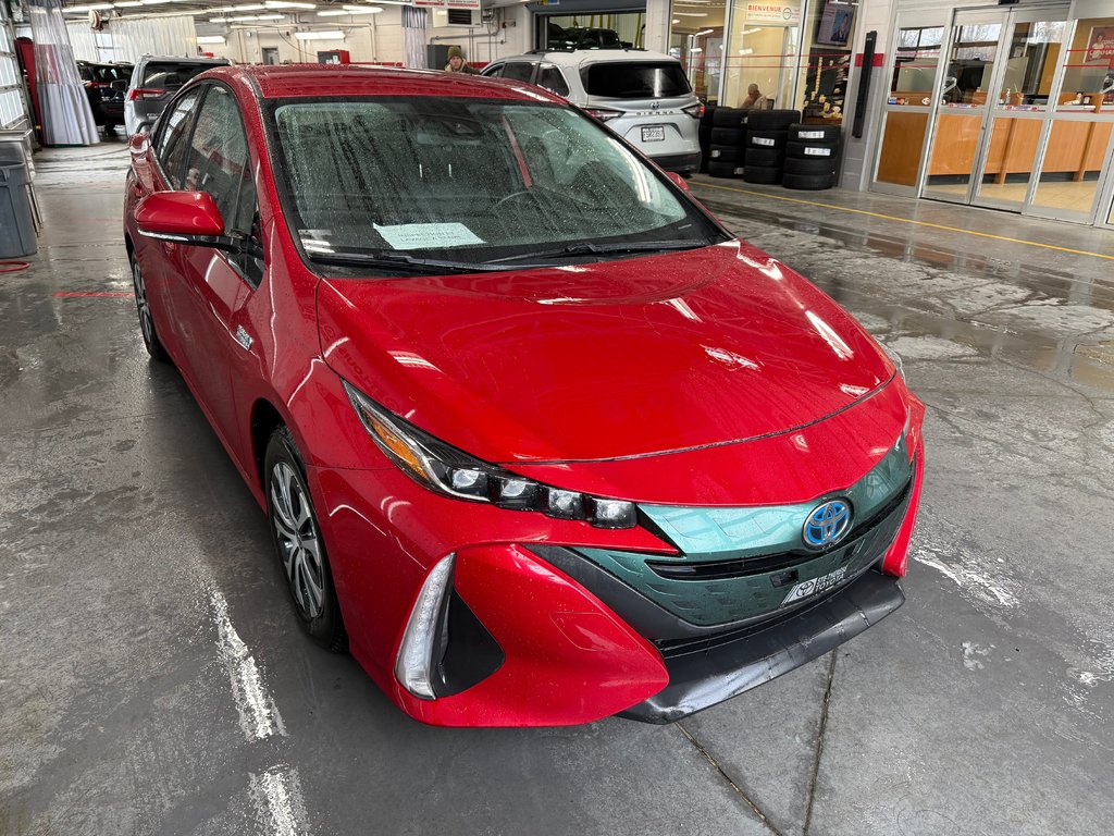 Toyota Prius Prime Upgrade 2020 à Cowansville, Québec - 5 - w1024h768px