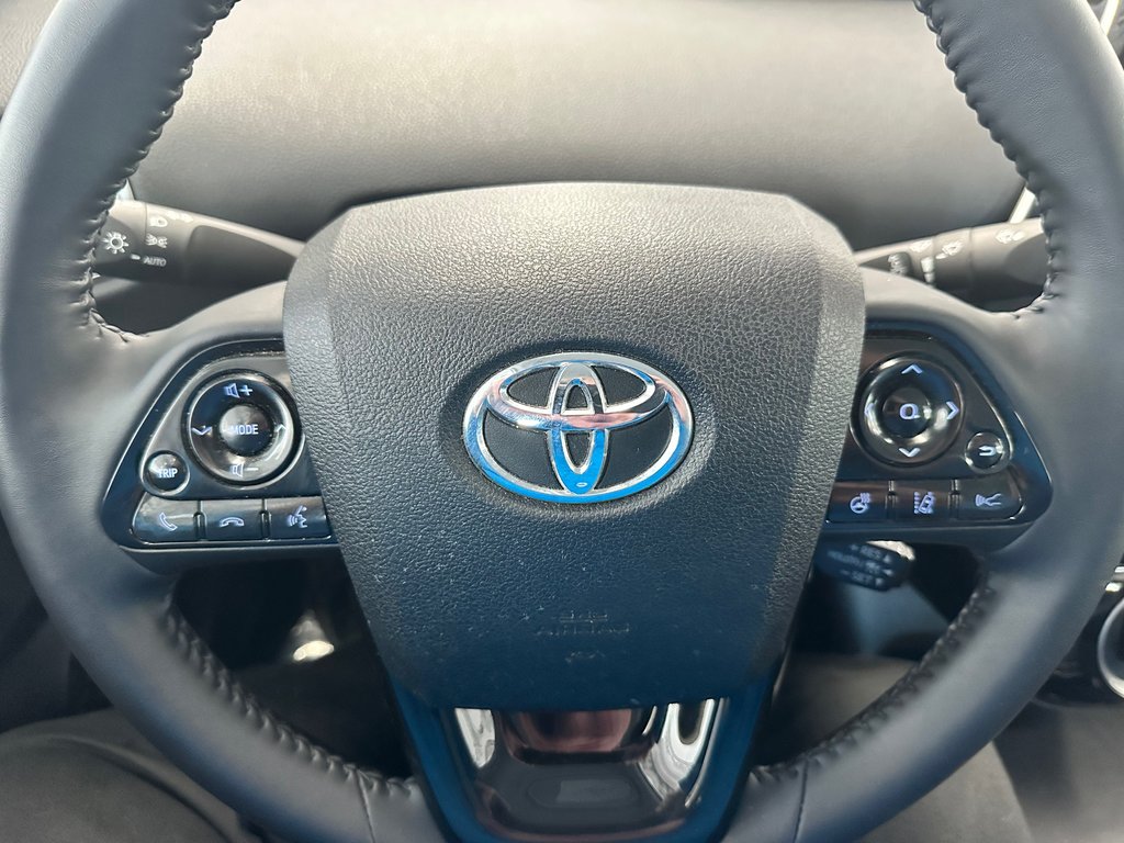 PRIUS PRIME Sièges et volant chauffant - Mag - 2022 à Cowansville, Québec - 22 - w1024h768px