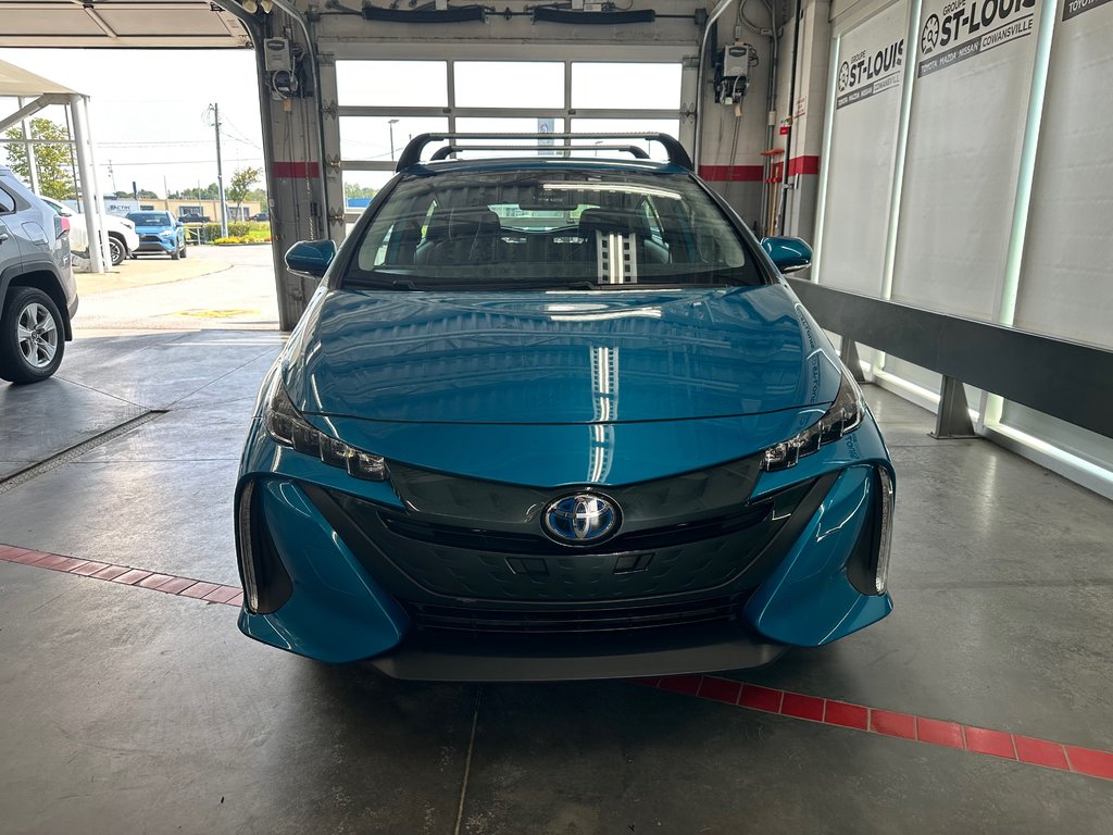 2022  PRIUS PRIME Volant et sièges chauffants-Mags in Cowansville, Quebec - 8 - w1024h768px