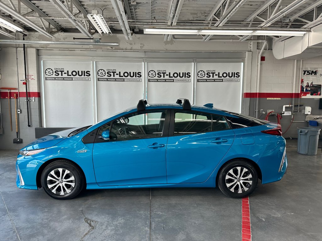 2022  PRIUS PRIME Volant et sièges chauffants-Mags in Cowansville, Quebec - 2 - w1024h768px