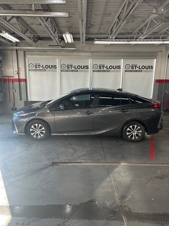 PRIUS PRIME BASE 2022 à Cowansville, Québec - 2 - w1024h768px