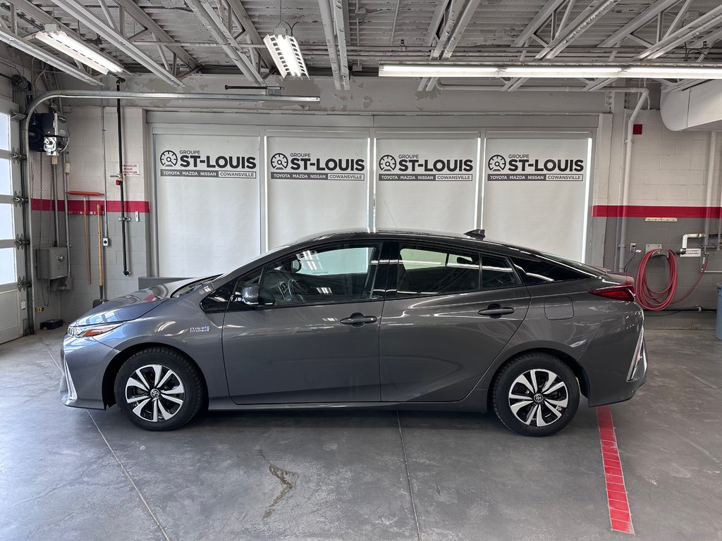 PRIUS PRIME  2022 à Cowansville, Québec - 2 - w1024h768px