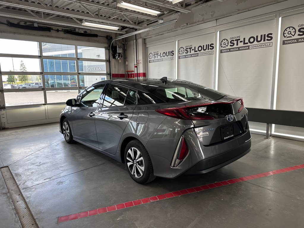 PRIUS PRIME  2022 à Cowansville, Québec - 3 - w1024h768px