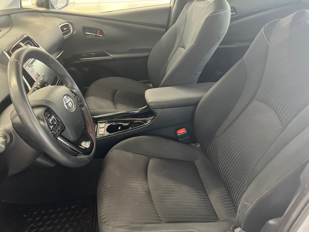 2022 Toyota PRIUS PRIME Garantie Platine 100000 km in Cowansville, Quebec - 24 - w1024h768px