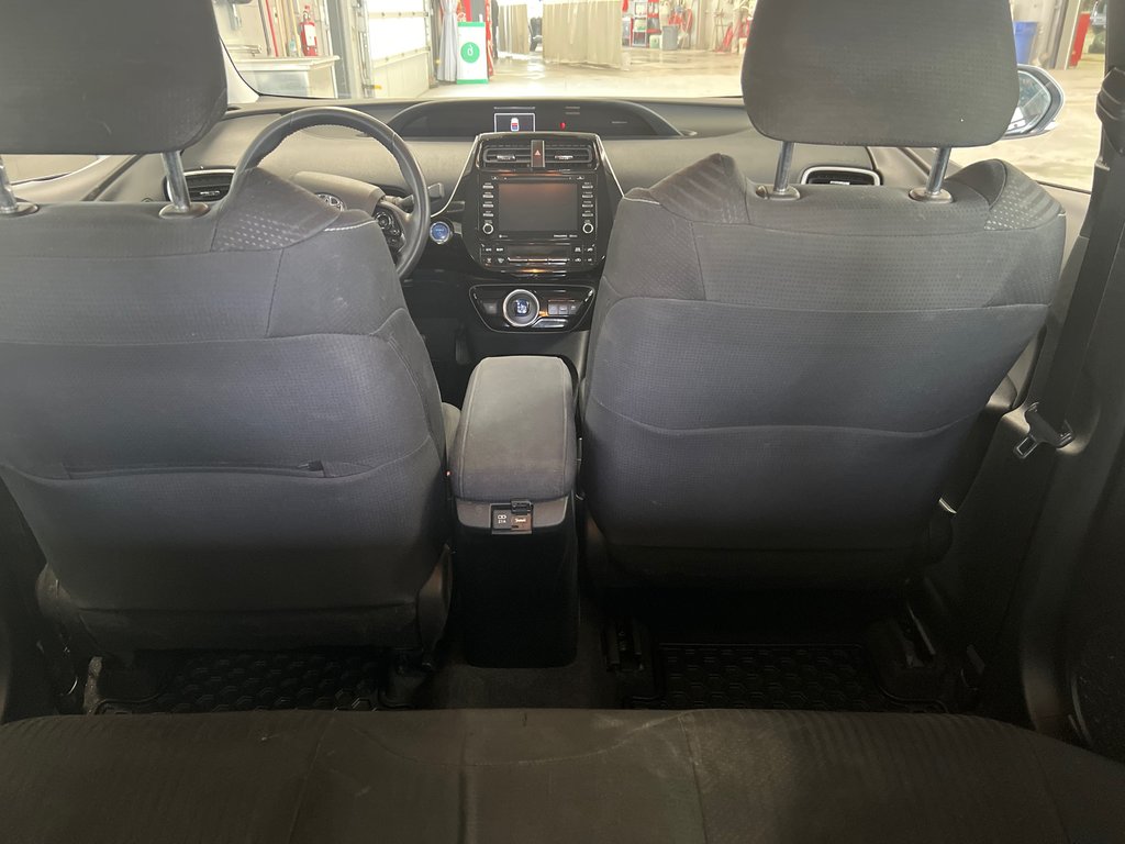 2022 Toyota PRIUS PRIME Garantie Platine 100000 km in Cowansville, Quebec - 11 - w1024h768px
