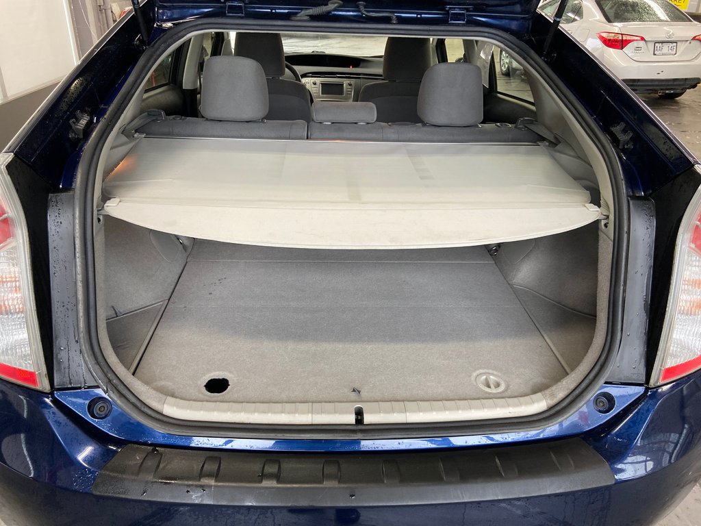 2013 Toyota Prius Base in Cowansville, Quebec - 12 - w1024h768px