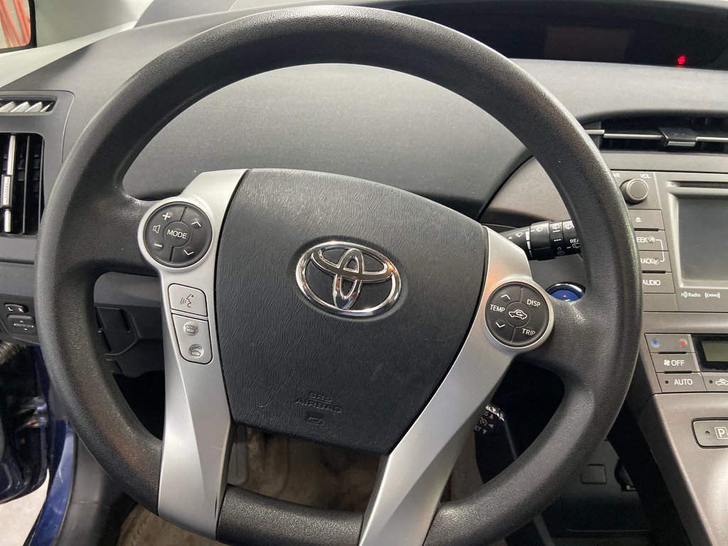 2013 Toyota Prius Base in Cowansville, Quebec - 27 - w1024h768px
